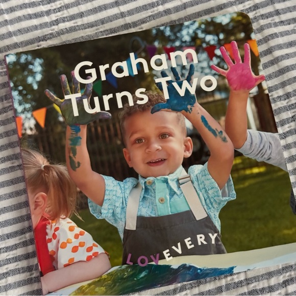 Lovevery Children's Book Set - 7 Books - Picture 6 of 10